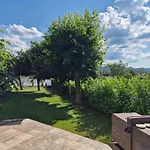Apartman Jacuzzi - Riverside - Garden