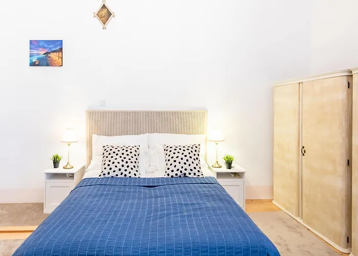 Jacuzzi - Riverside - Garden *