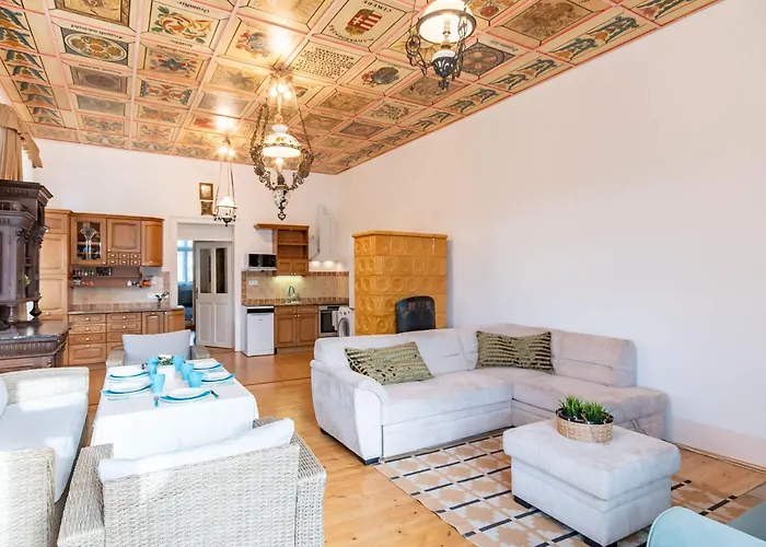 Jacuzzi - Riverside - Garden *