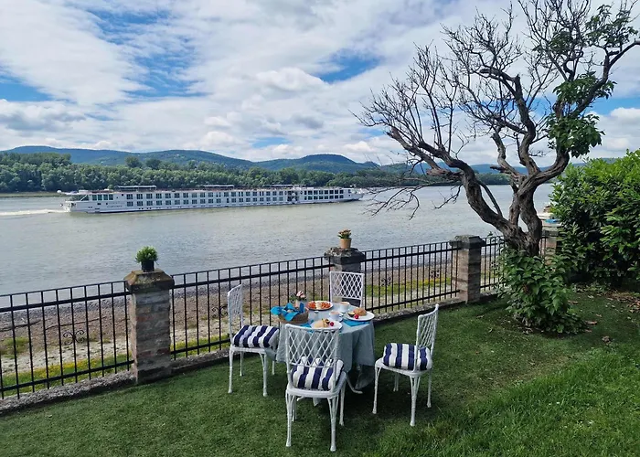 Lejlighed Jacuzzi - Riverside - Garden Kismaros